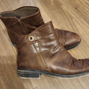 Baretraps Women's Anila Bootie